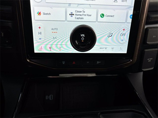 Used 2022 Ford F150 Lightning Lariat w/ Equipment Group 511A High image 25