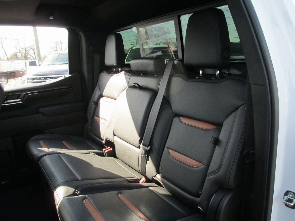 Certified 2023 GMC Sierra 1500 AT4 w/ AT4 Premium Package image 21