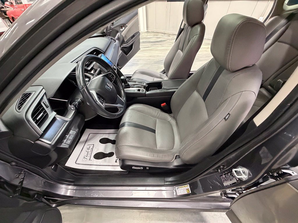 Used 2018 Honda Civic Touring image 54
