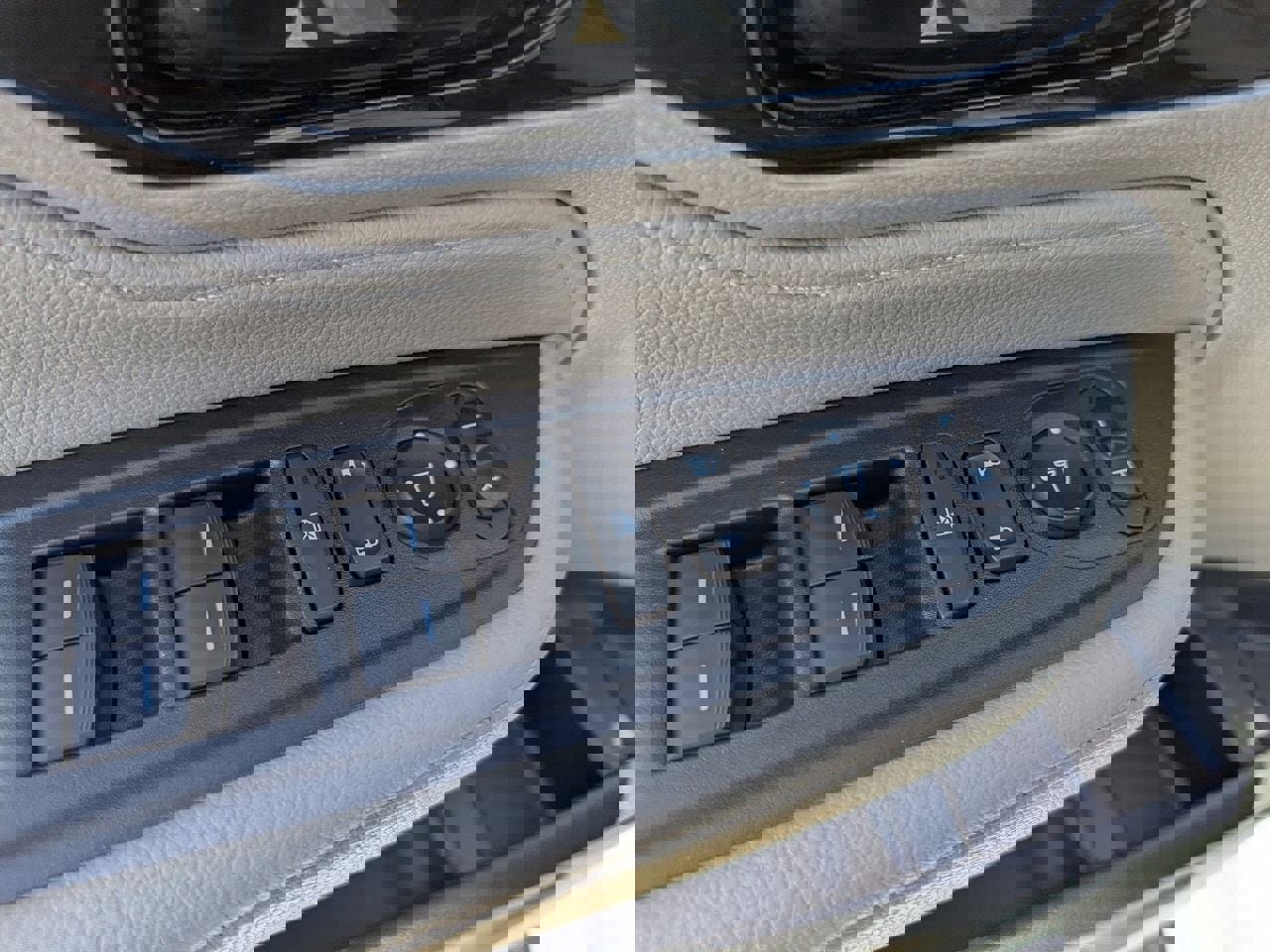 Used 2023 Honda Odyssey Touring image 32