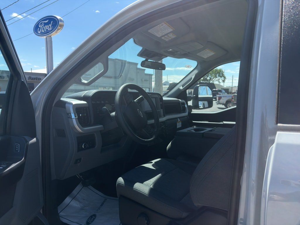 New 2026 Ford F250 XL w/ XL Off-Road Package AWD/4WD image 12