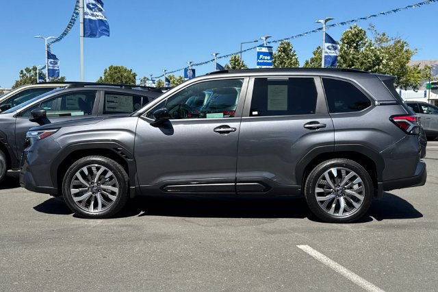 Used 2026 Subaru Forester Touring AWD/4WD image 7