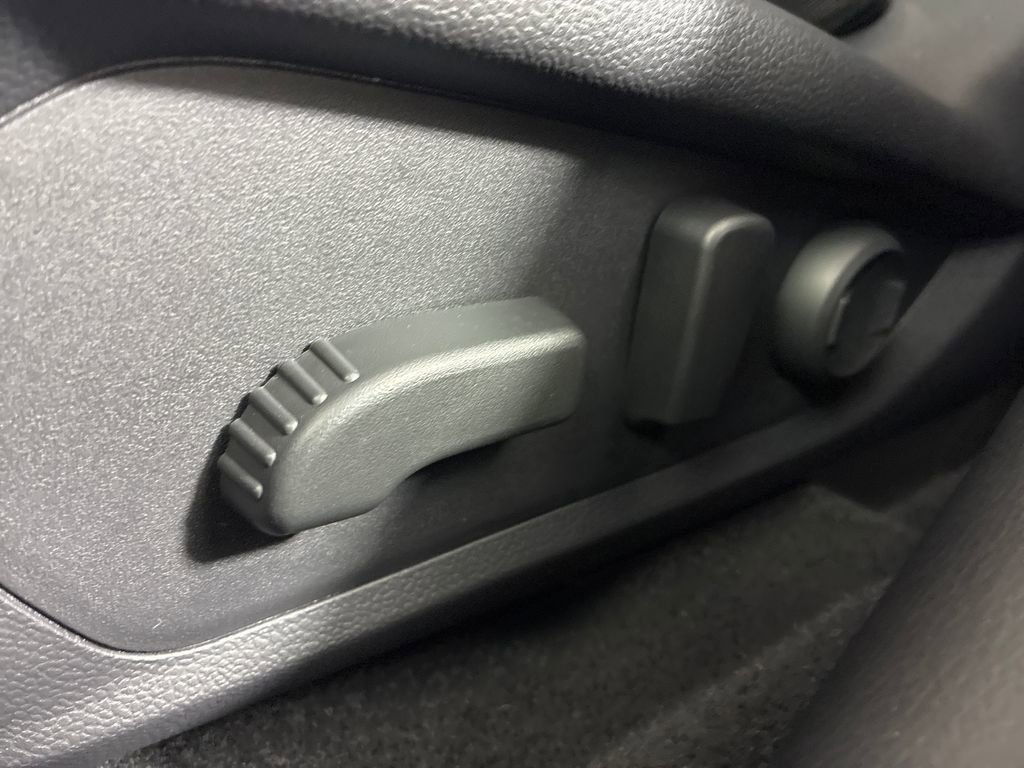 Certified 2026 Subaru Crosstrek 2.5i Limited w/ Crosstrek Mirror Package image 25