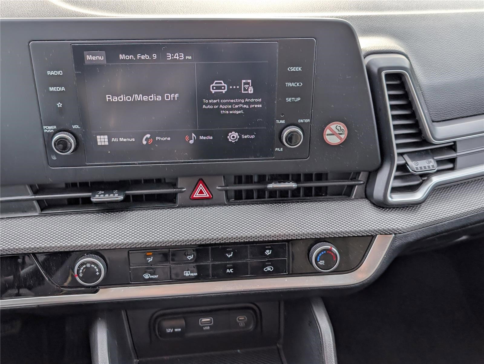 Used 2023 Kia Sportage LX image 22