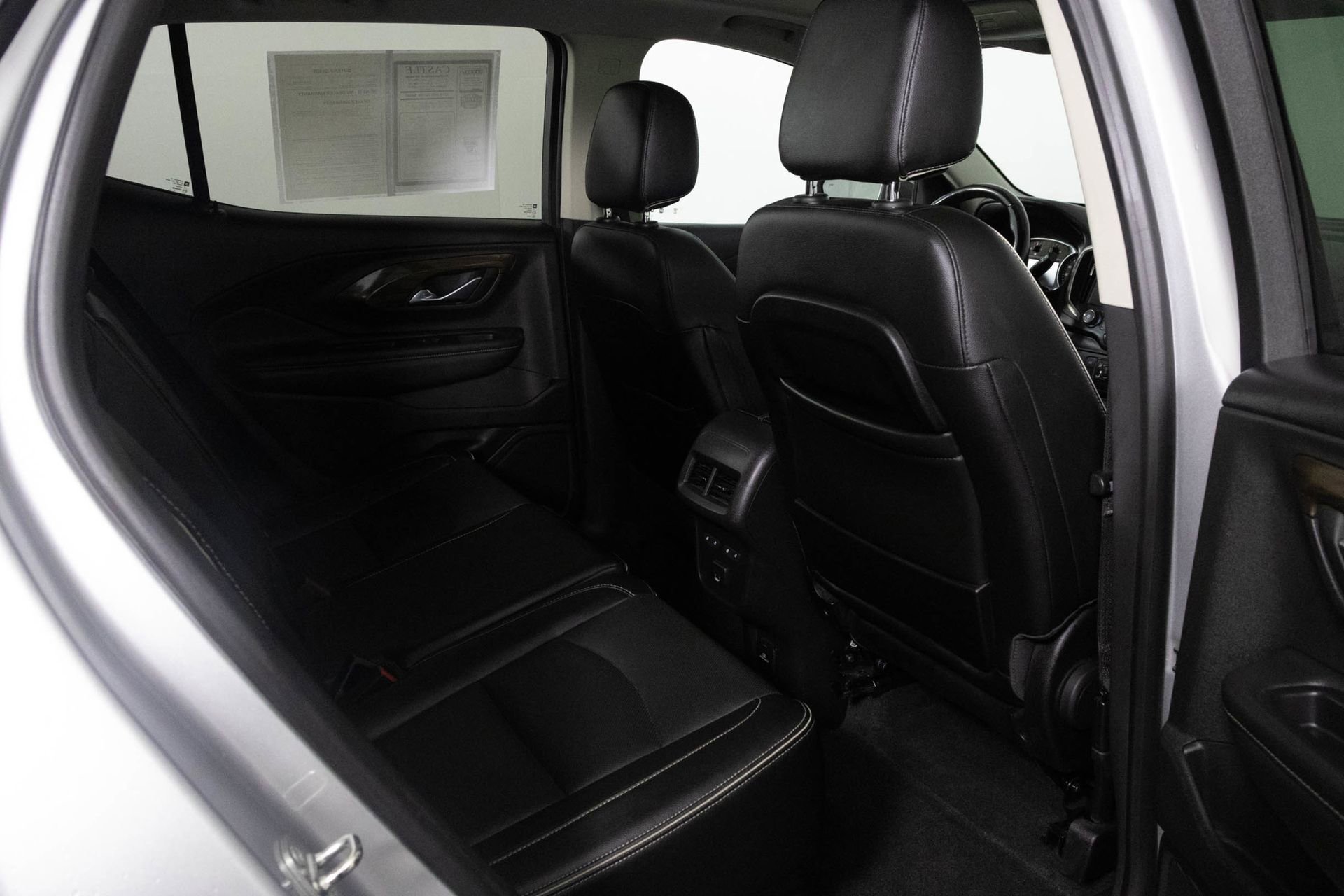 Used 2019 GMC Terrain Denali w/ Advanced Safety Package image 39