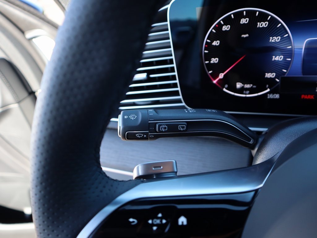 New 2026 Mercedes-Benz GLS 450 4MATIC image 42