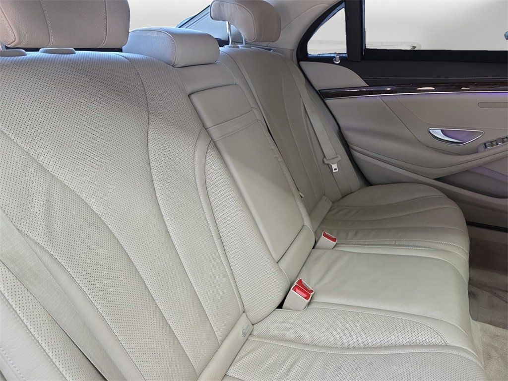 Used 2017 Mercedes-Benz S 550e image 13
