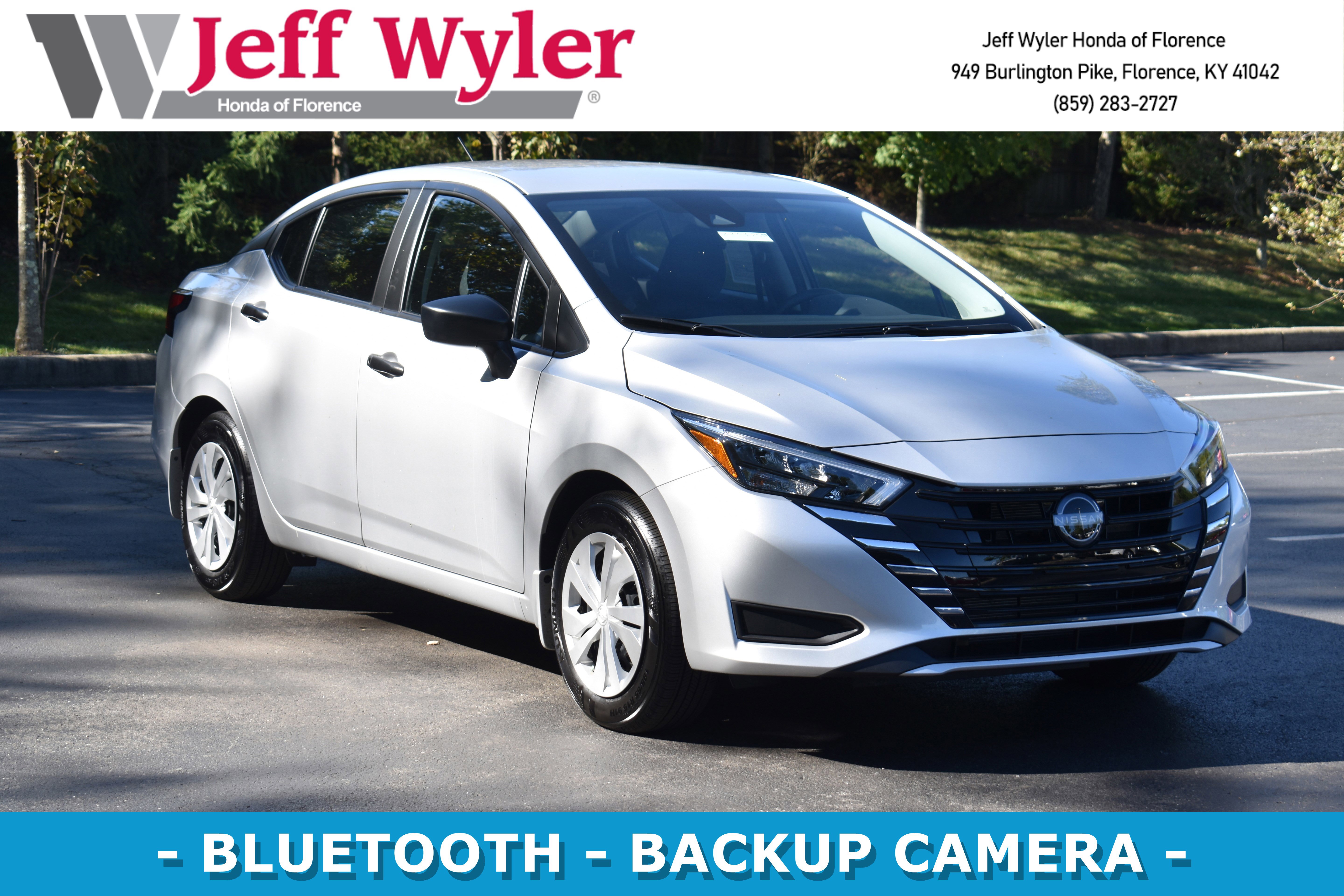 Used 2025 Nissan Versa S w/ Trunk Package