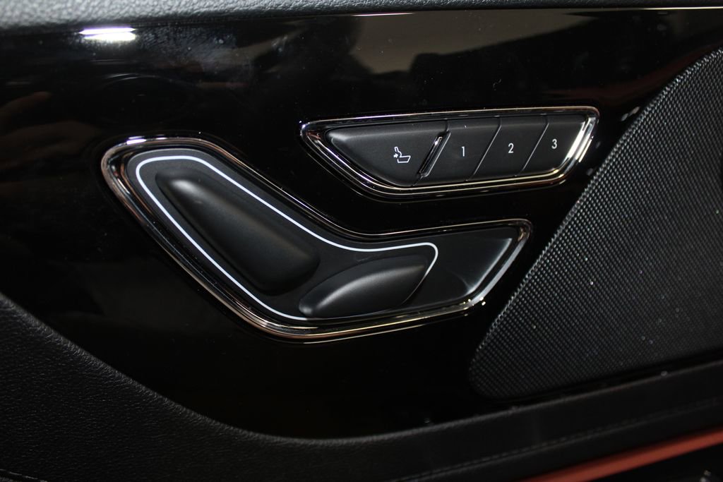 Used 2025 Lincoln Aviator Reserve image 44