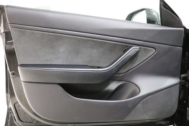 Used 2019 Tesla Model 3 Long Range AWD/4WD image 16