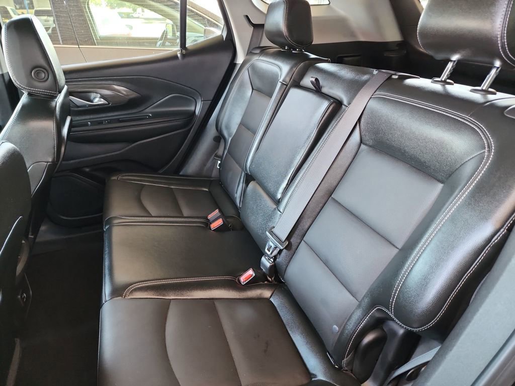 Certified 2024 GMC Terrain SLT image 39