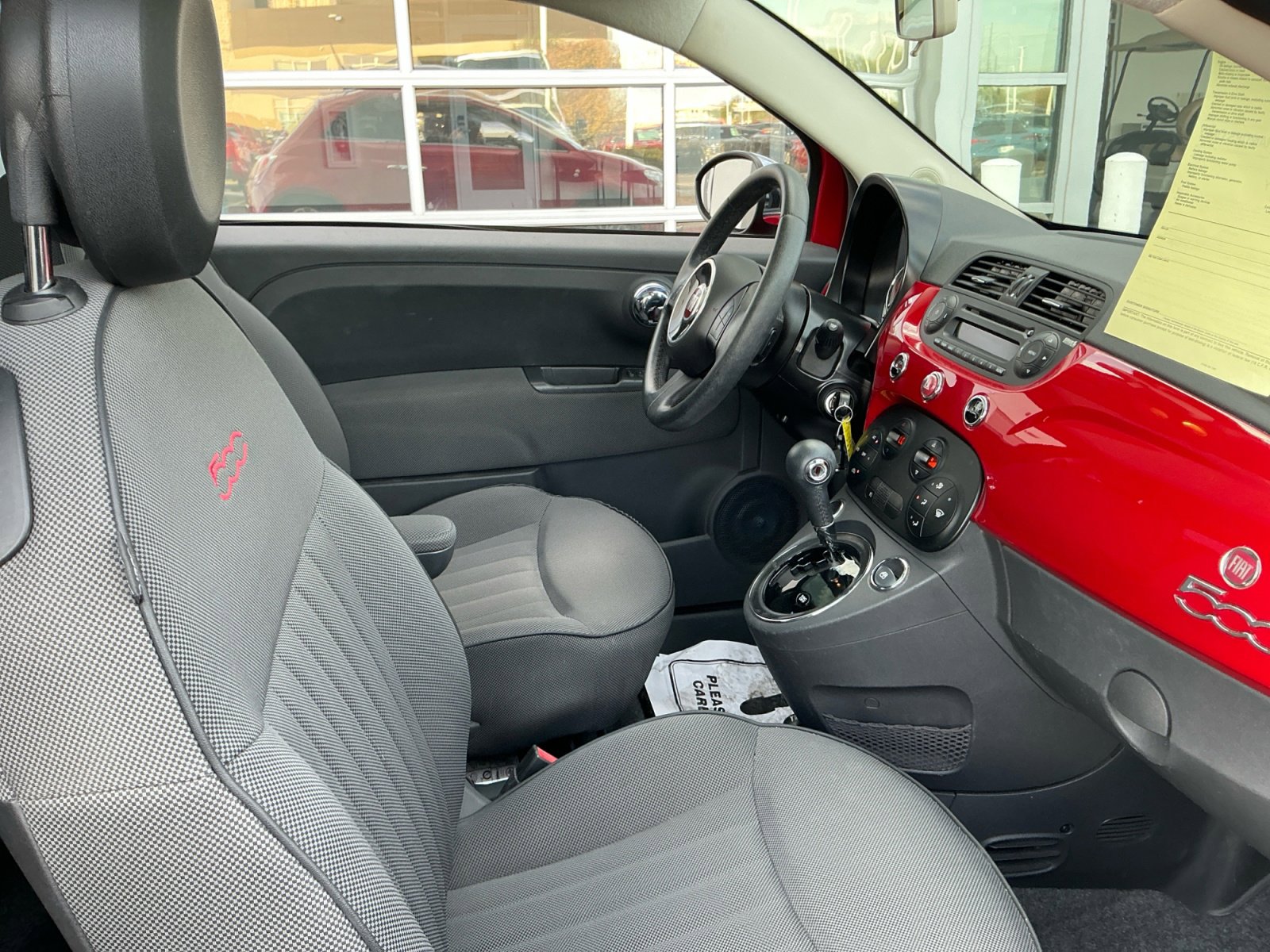 Used 2013 FIAT 500 Lounge image 19