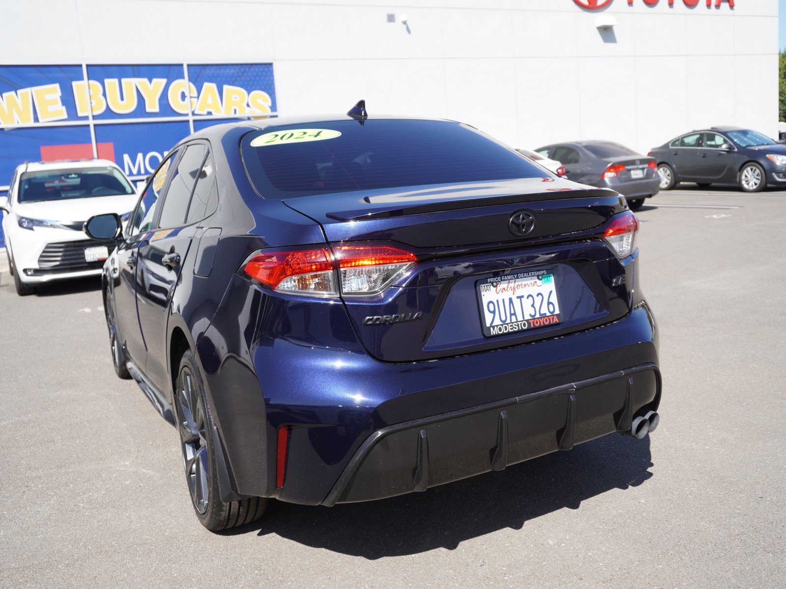 Used 2024 Toyota Corolla SE FWD image 8