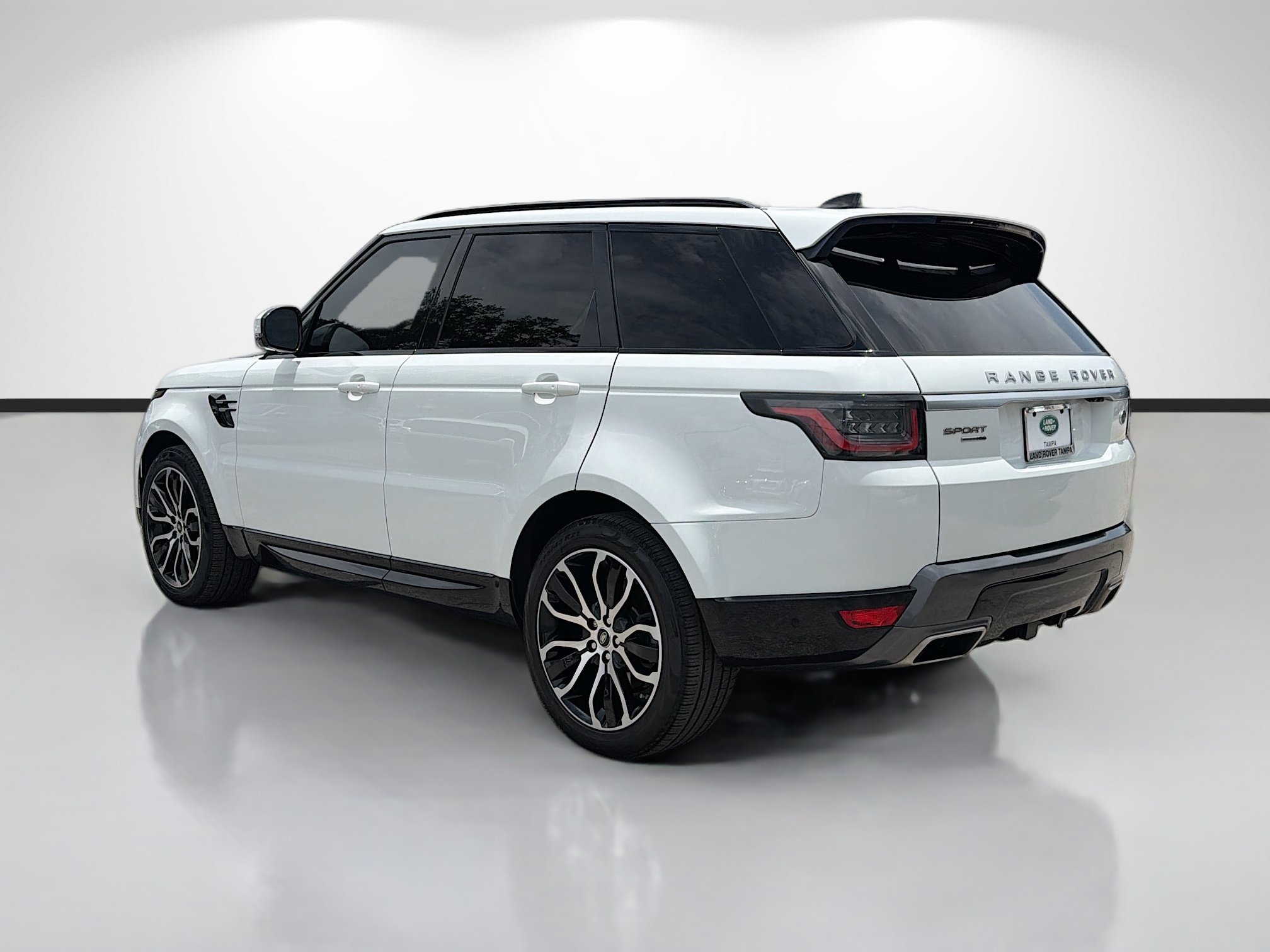 Used 2019 Land Rover Range Rover Sport HSE AWD/4WD image 3