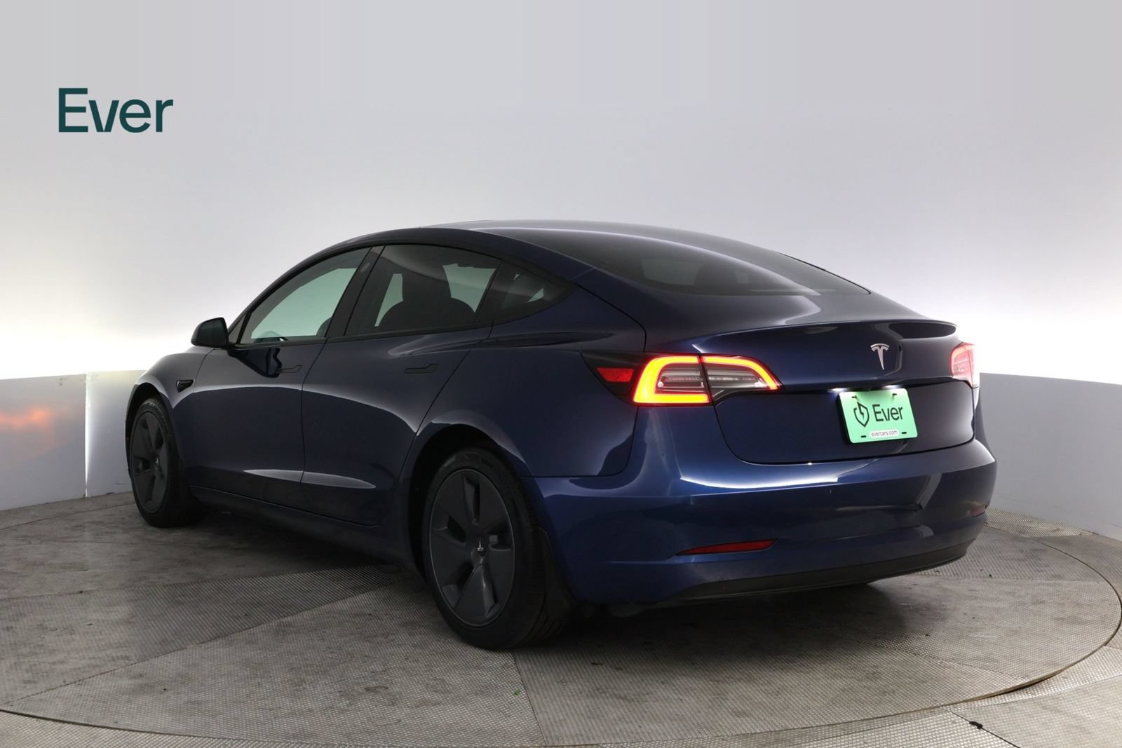 Used 2022 Tesla Model 3 RWD image 17