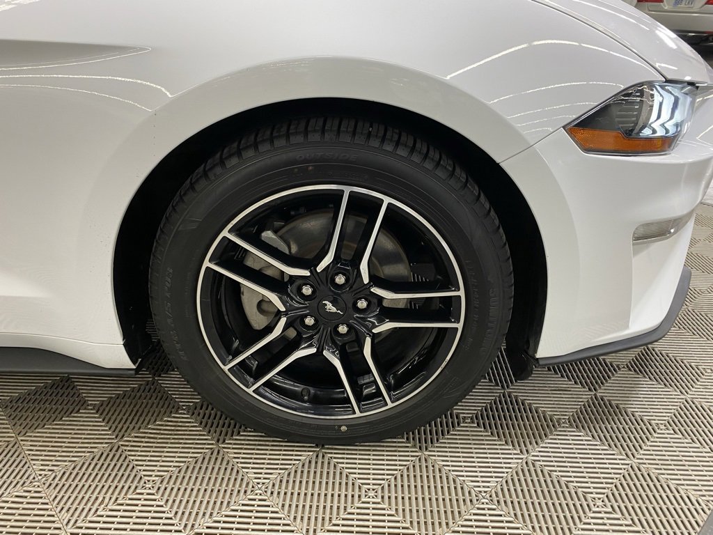 Used 2022 Ford Mustang Premium image 12