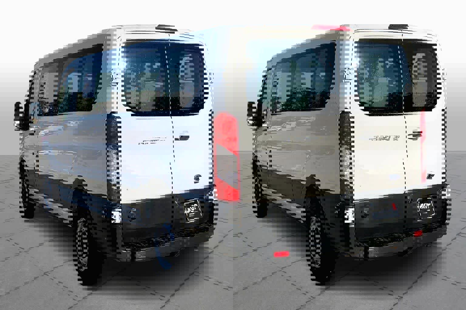 Used 2019 Ford Transit 350 XL image 12