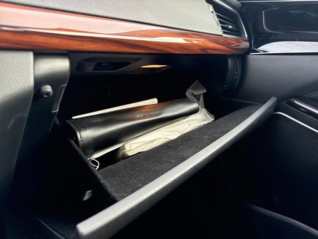 Used 2017 Kia Cadenza Premium w/ Luxury Package image 41