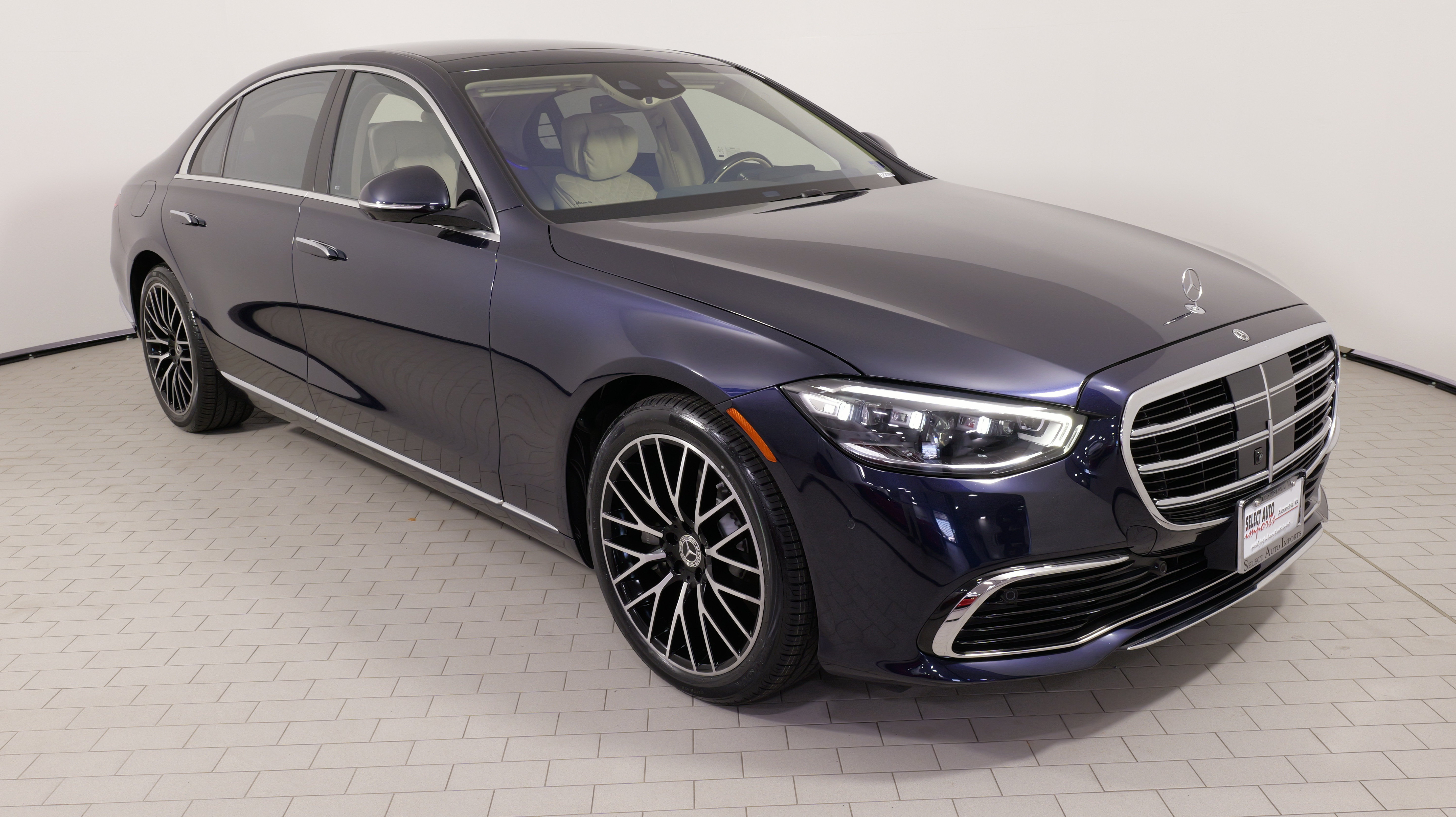 Used 2022 Mercedes-Benz S 580 4MATIC Sedan image 7