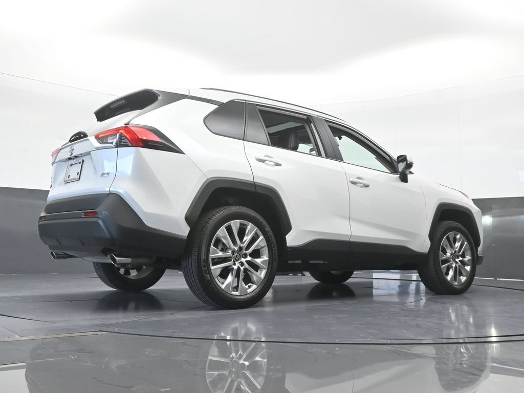 Used 2025 Toyota RAV4 XLE Premium FWD image 57