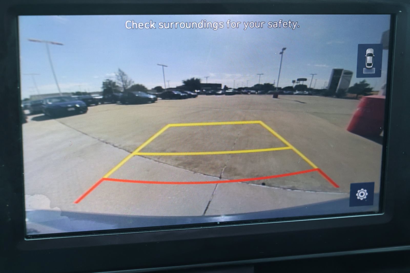 Used 2023 Hyundai Elantra SEL w/ Cargo Package FWD image 3