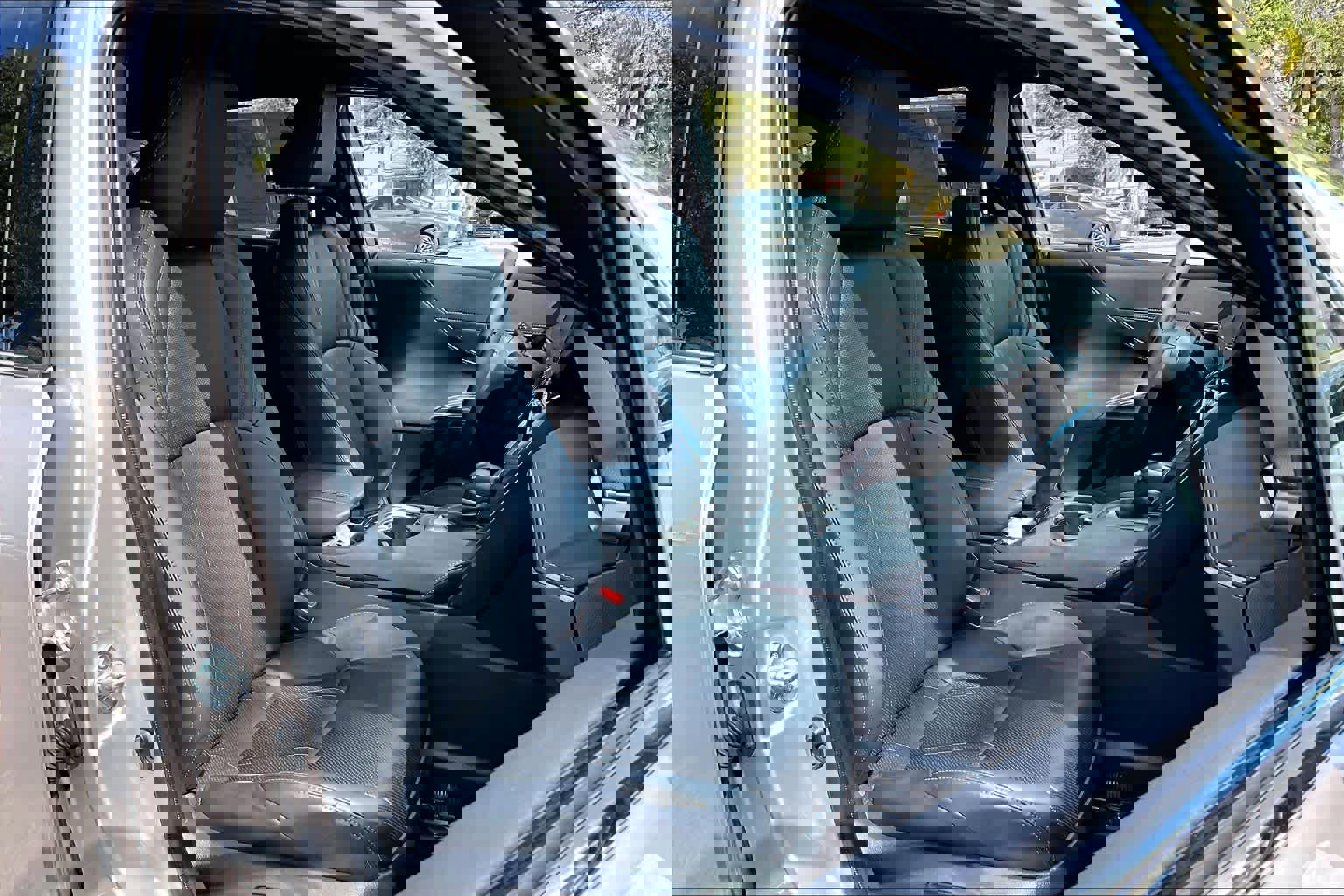 Used 2021 Toyota Venza Limited w/ Advanced Technology Package image 9