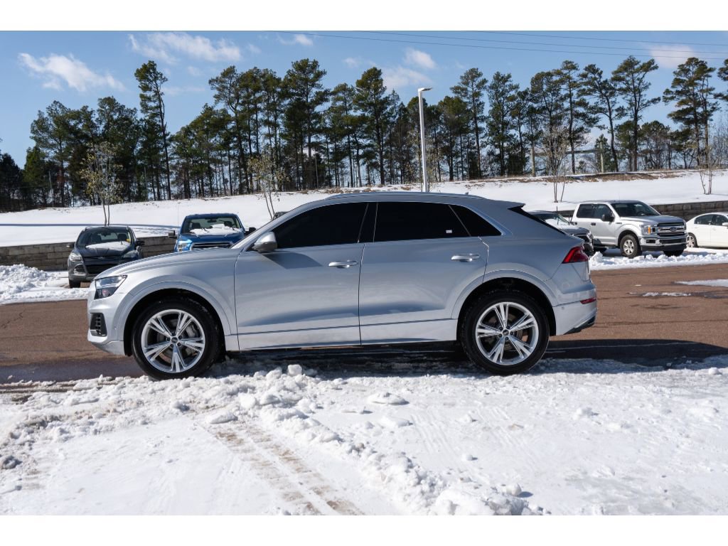 Used 2022 Audi Q8 Premium Plus image 8
