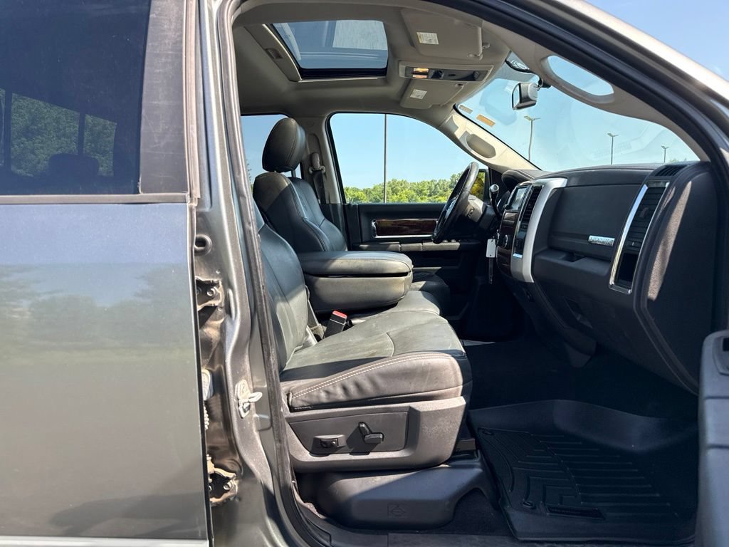 Used 2012 RAM 1500 Laramie AWD/4WD image 11
