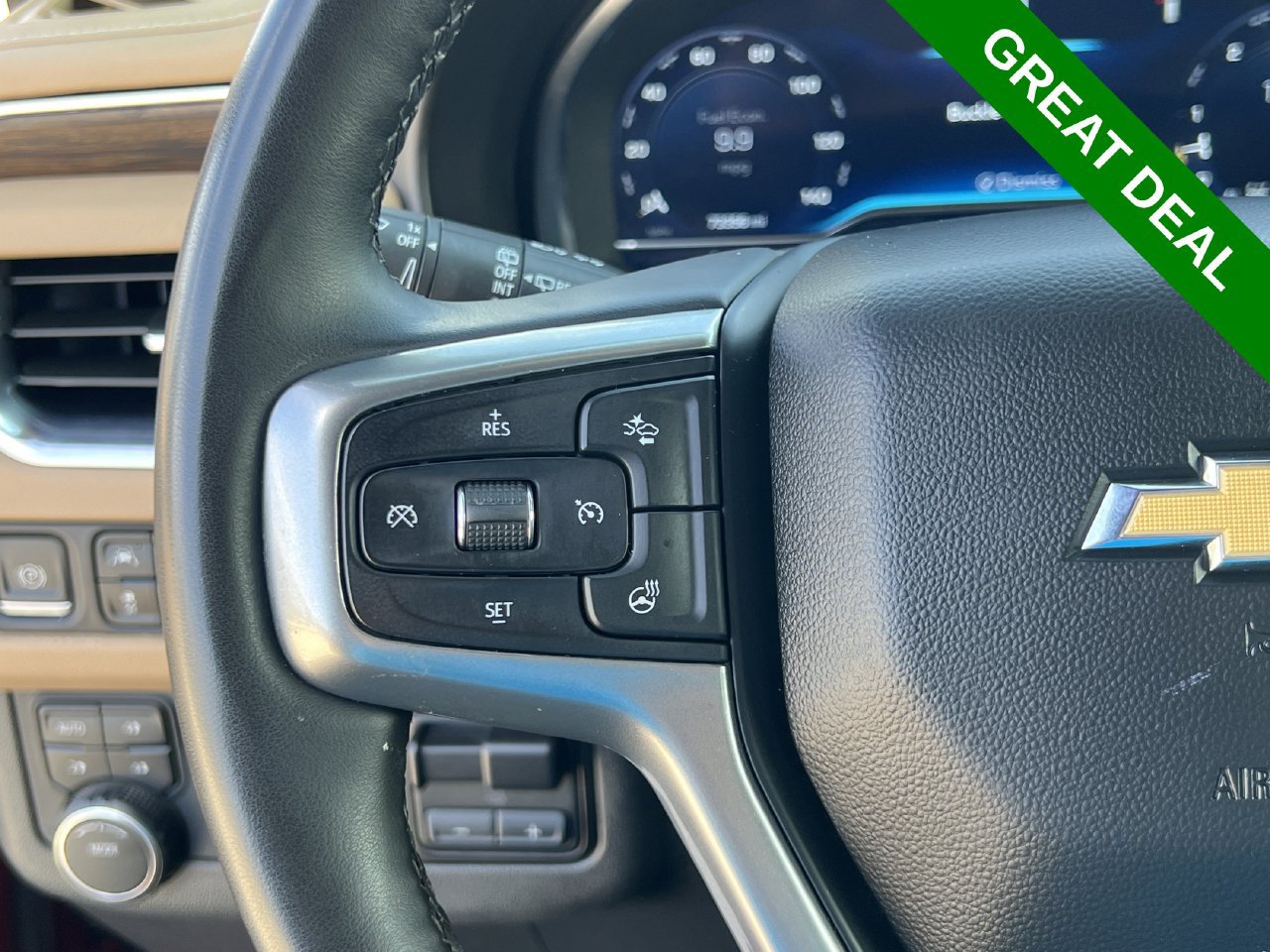 Used 2024 Chevrolet Tahoe Premier AWD/4WD image 14