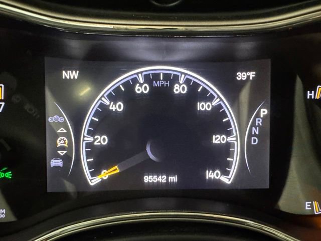Used 2017 Jeep Grand Cherokee Limited AWD/4WD image 32