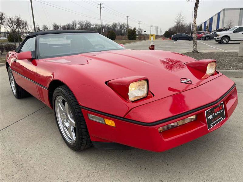 Used 1990 Chevrolet Corvette Convertible RWD image 12