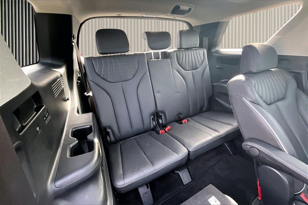 Used 2024 Hyundai Palisade Limited image 27