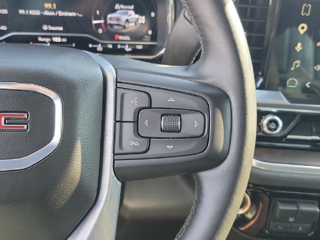 Used 2025 GMC Sierra 1500 SLT AWD/4WD image 8