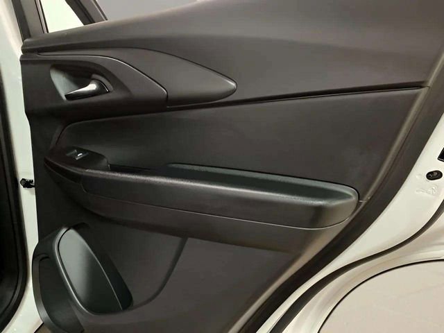 Used 2025 Chevrolet TrailBlazer RS w/ Convenience Package image 67