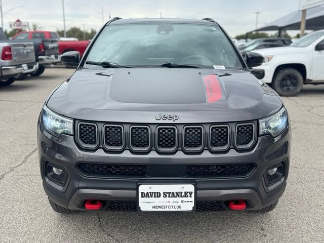 Certified 2023 Jeep Compass Trailhawk AWD/4WD image 2