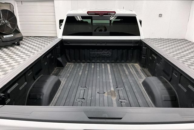 Used 2024 Chevrolet Silverado 3500 High Country w/ High Country Premium Package AWD/4WD image 35