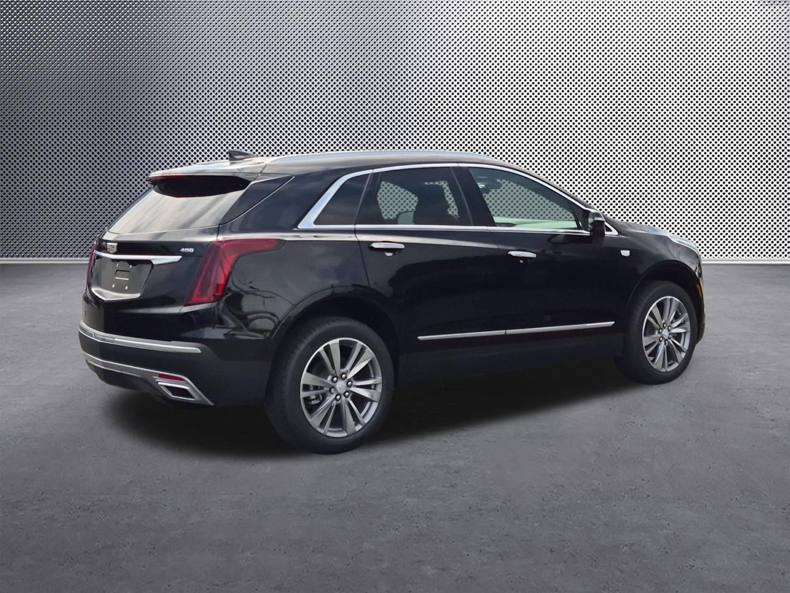 New 2026 Cadillac XT5 Premium Luxury w/ Driver Assist Package FWD image 5