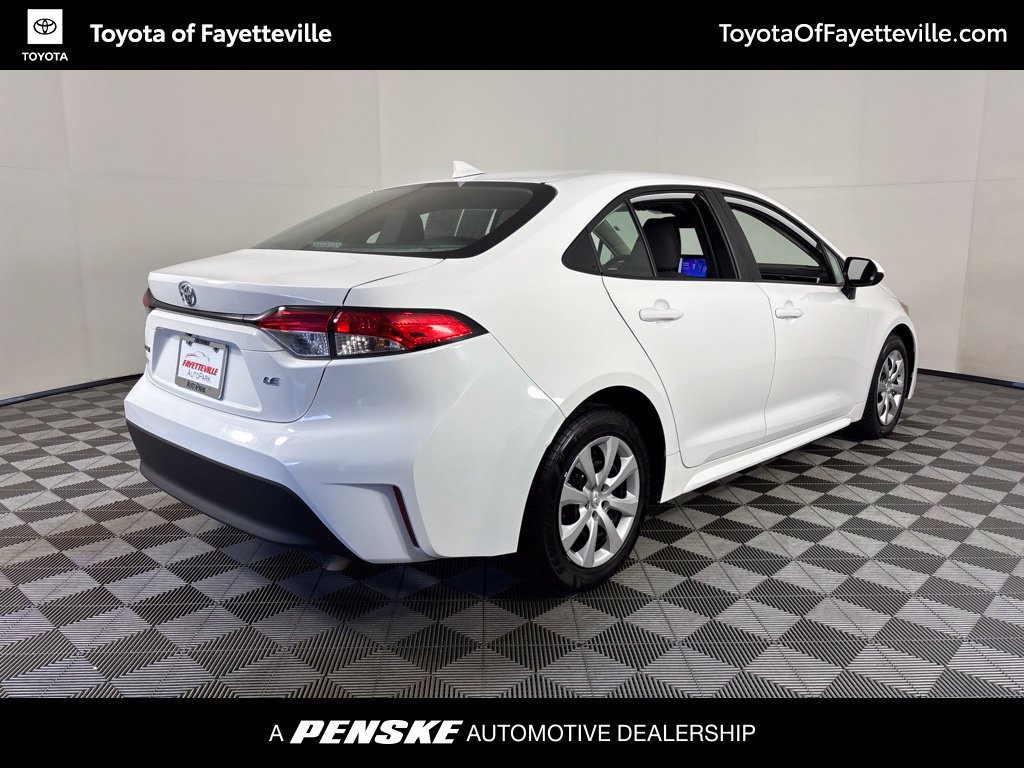 Used 2024 Toyota Corolla LE FWD image 18