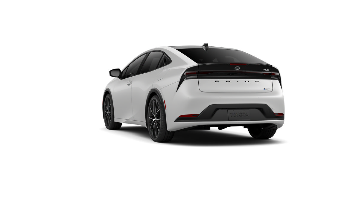 New 2027 Toyota Prius FWD image 7
