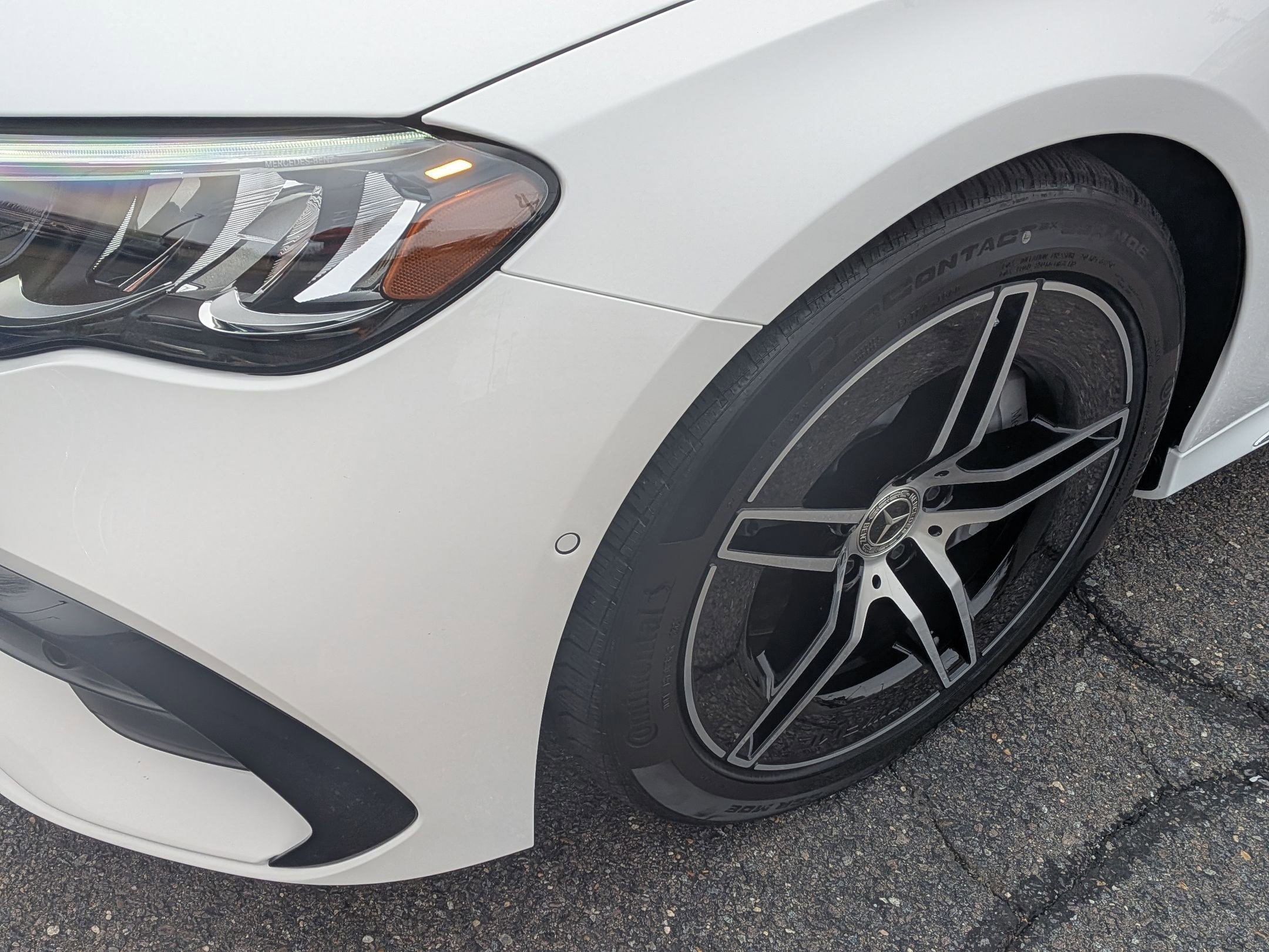 Used 2025 Mercedes-Benz E 450 4MATIC Sedan image 9