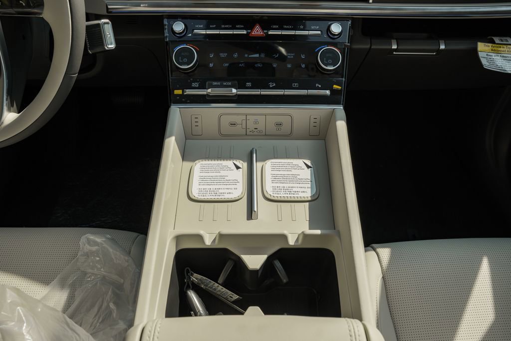 New 2026 Hyundai Santa Fe Calligraphy image 27