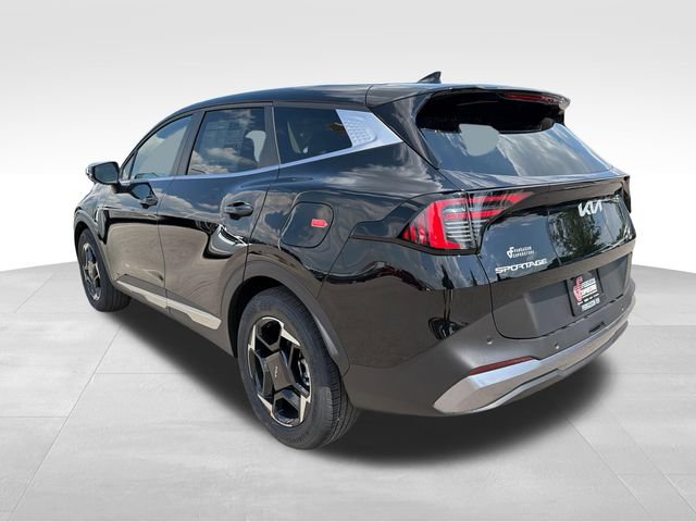 New 2026 Kia Sportage EX FWD image 5