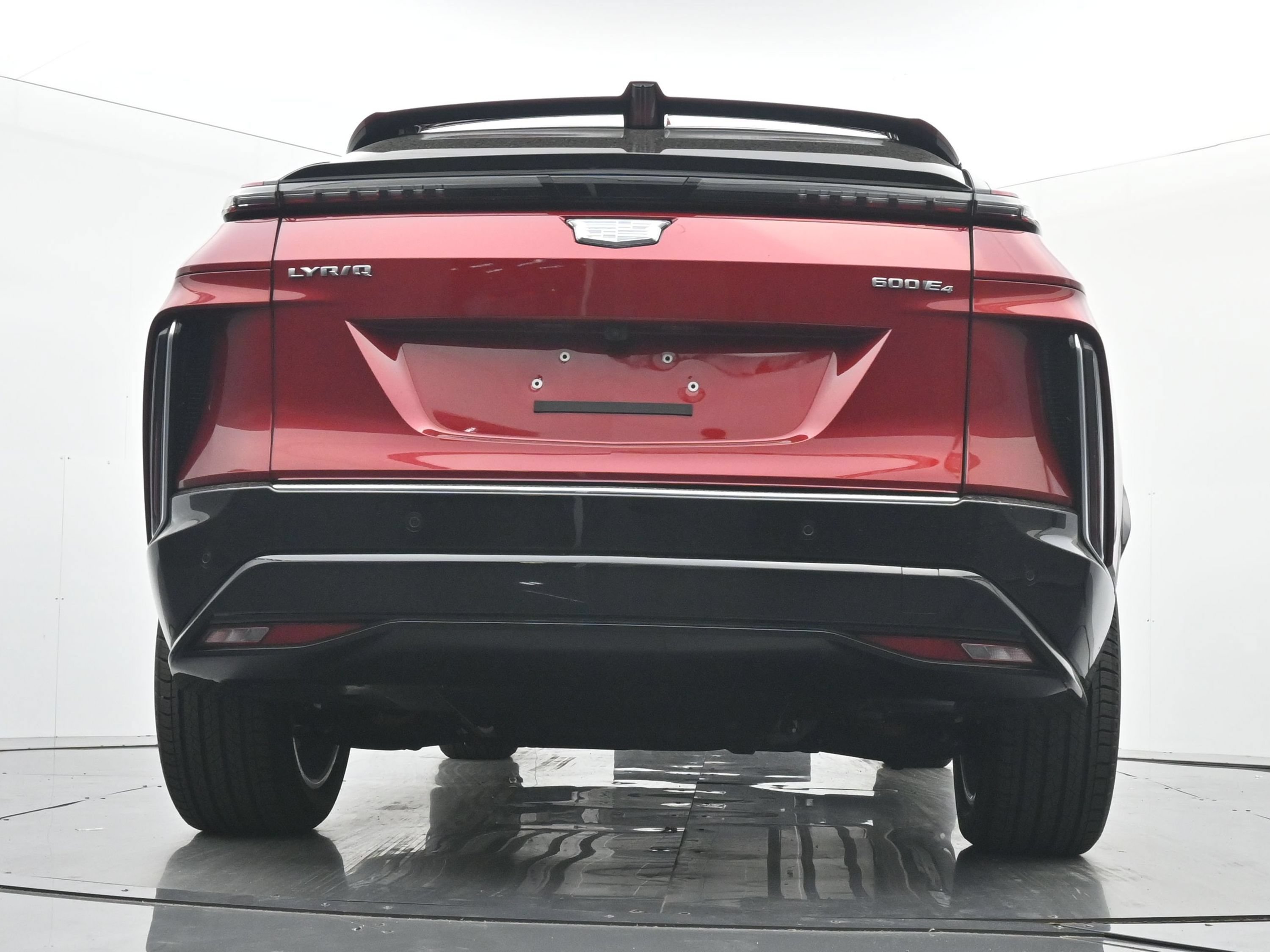 New 2026 Cadillac Lyriq Luxury w/ LPO, Floor Liner Package AWD/4WD image 18
