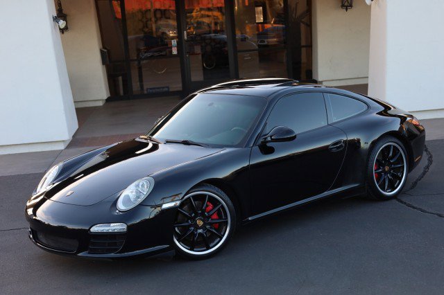 Used 2011 Porsche 911 Carrera S image 4
