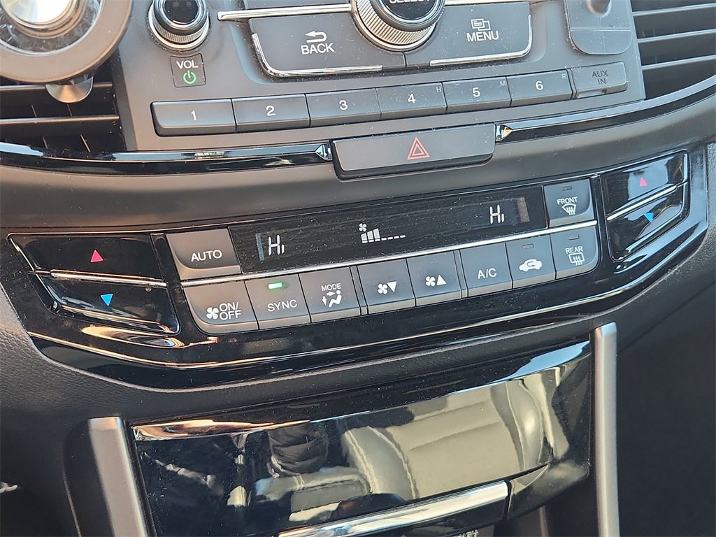 Used 2016 Honda Accord Sport image 29