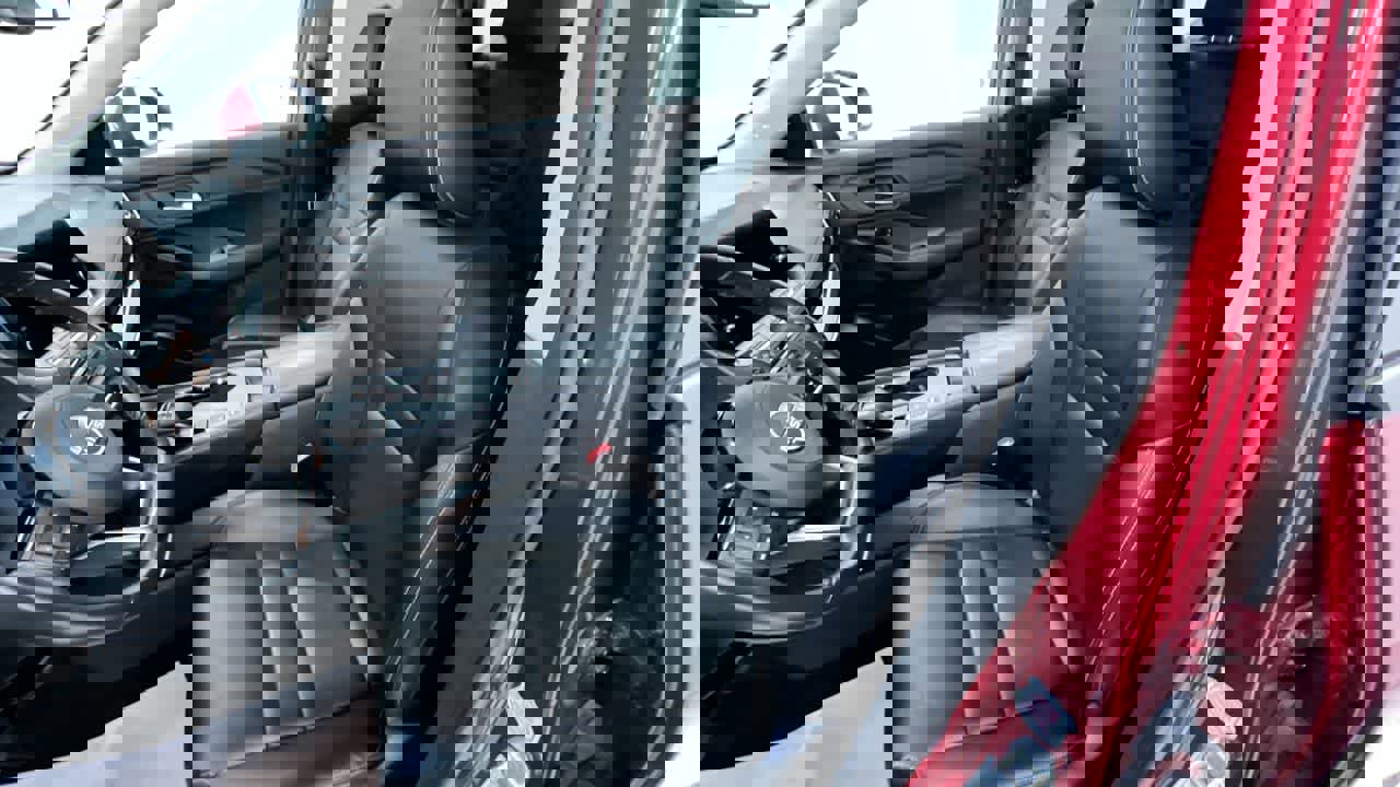 Used 2023 Nissan Rogue SL w/ SL Premium Package image 14