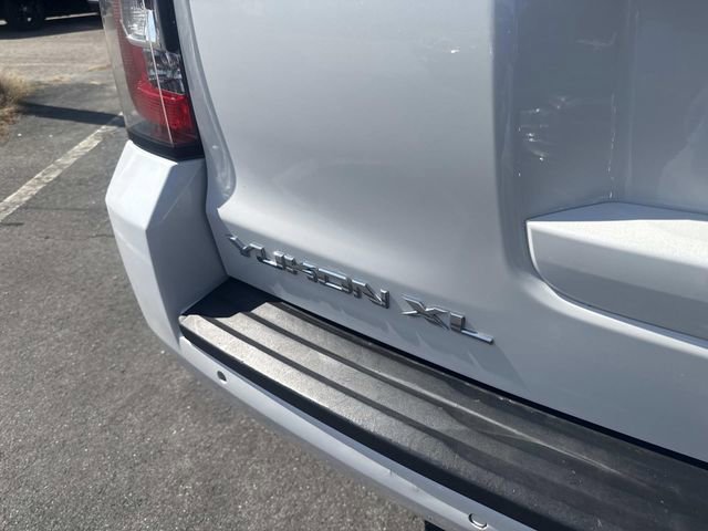 Used 2017 GMC Yukon XL SLT w/ Open Road Package image 7