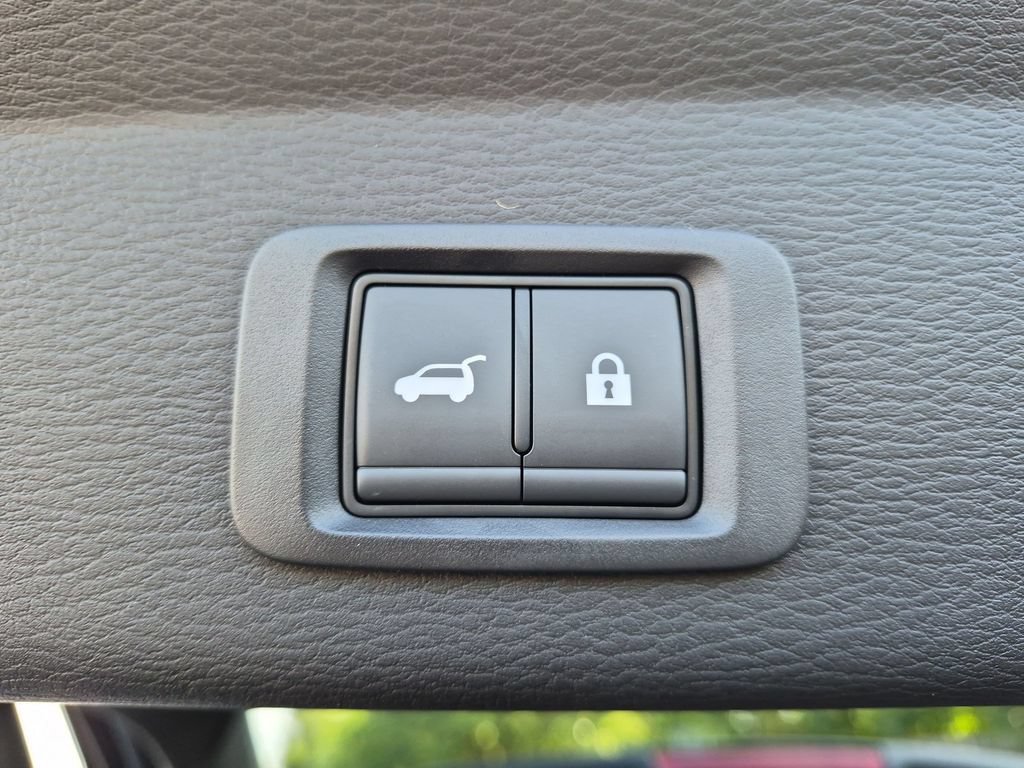 New 2026 Nissan Rogue SL AWD/4WD image 32