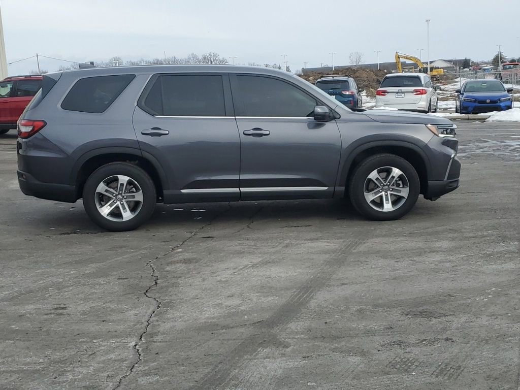 Certified 2025 Honda Pilot EX-L image 8