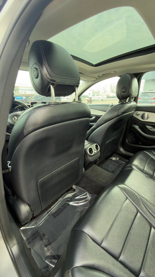Used 2015 Mercedes-Benz C 300 4MATIC Sedan image 43